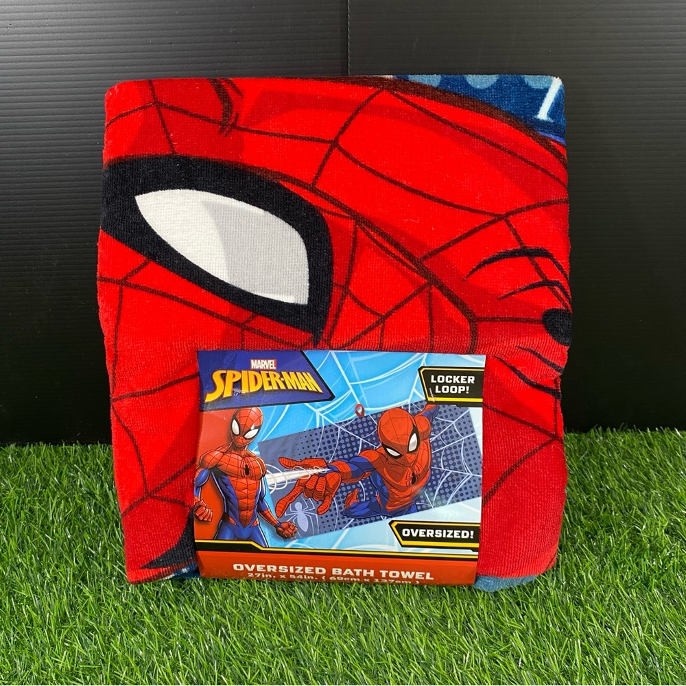Marvel Spider-Man Oversize XL Bath Beach Towel Red and Blue